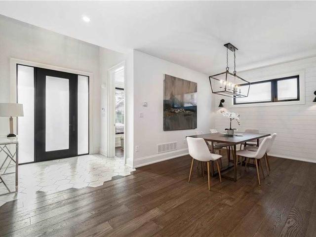 469 Crosby Ave