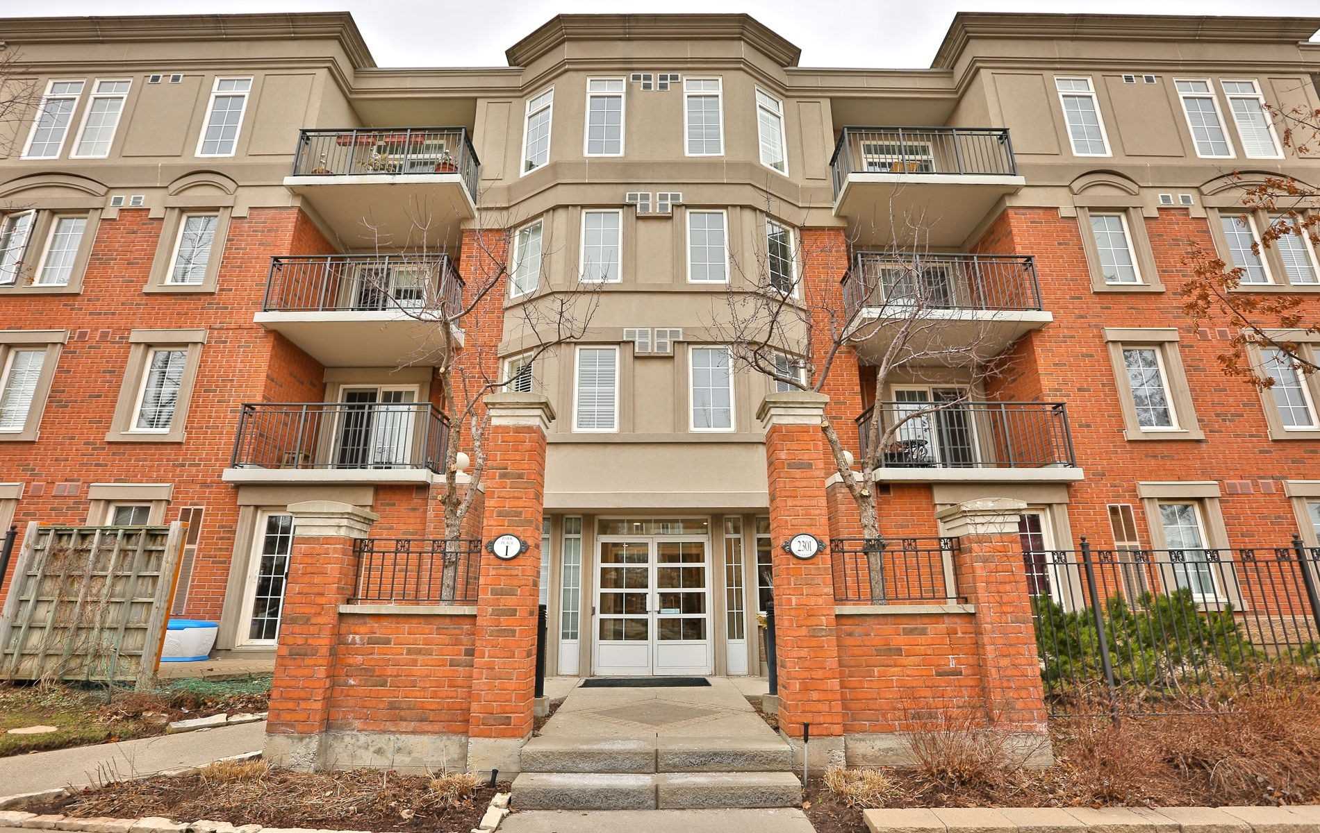 212 2301 Parkhaven Blvd, Oakville Sold, W4687802 Condos.ca