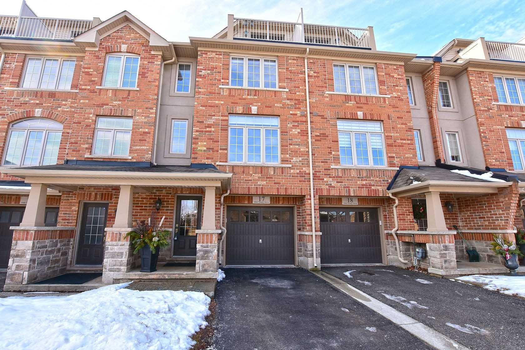 17 5988 Turney Dr, Mississauga Sold, W4690746 Condos.ca