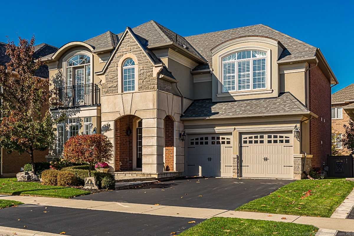 327 Turning Leaf Rd, Oakville Terminated, W4696064 Property.ca