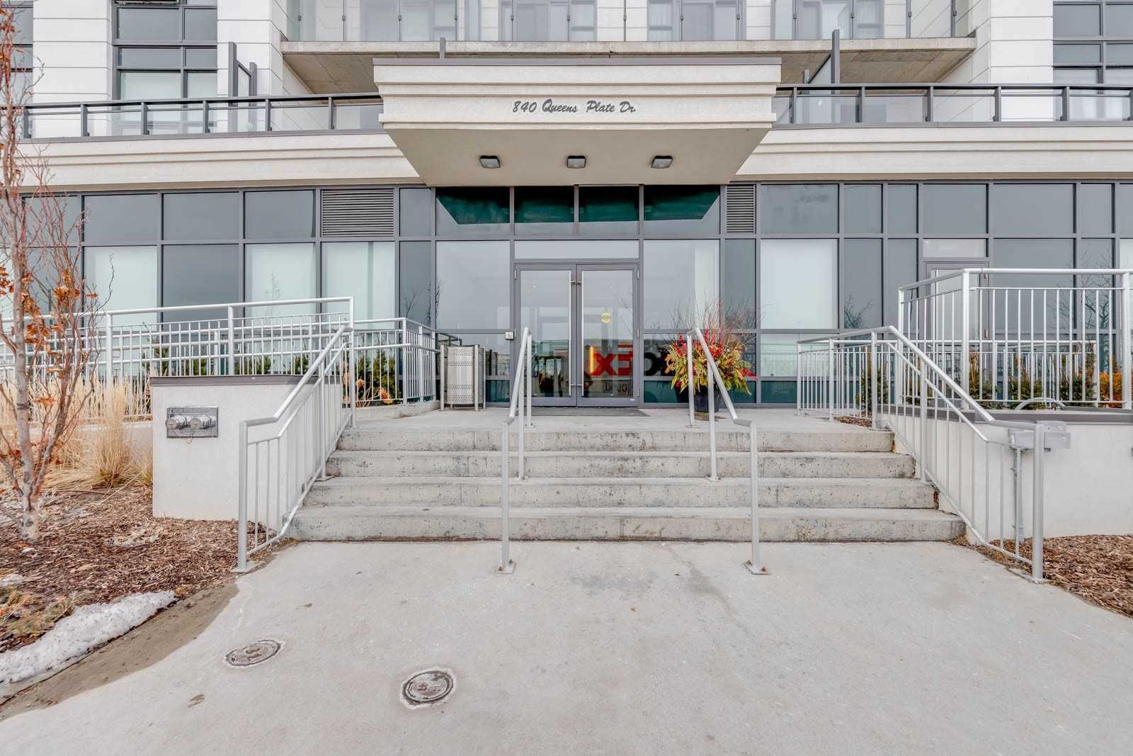 505 840 Queens Plate Dr, Etobicoke Sold, W4700918 Condos.ca