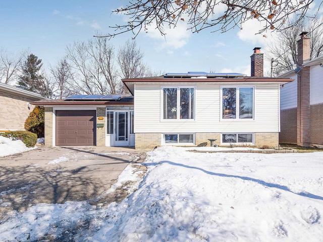 27 Pennington Cres