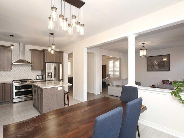 4 Lackington St