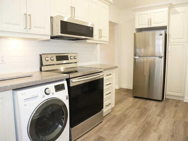 2A - 110 1/2 Westminster Ave