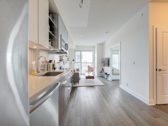 3006 - 33 Shore Breeze Dr