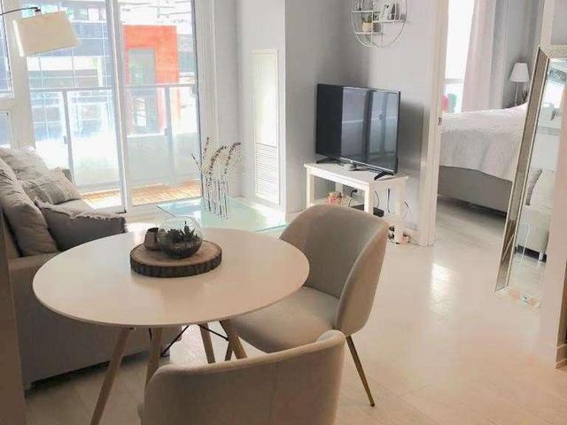 2212 Lake Shore Blvd W, Unit 614
