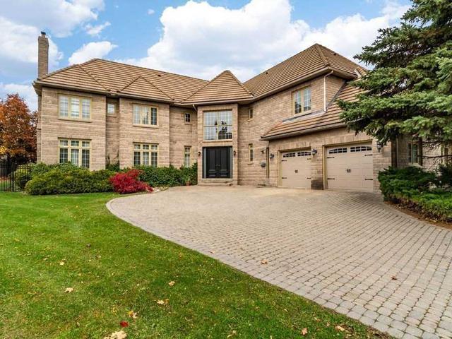5227 Rothesay Crt