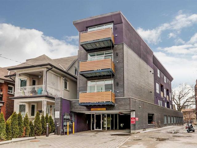 201 - 332 High Park Ave