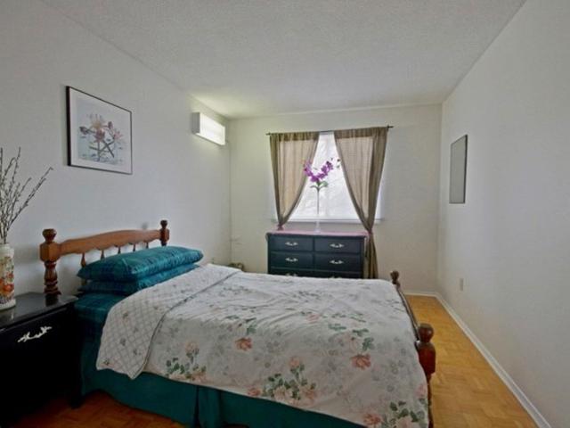 3461 Martin's Pine Cres