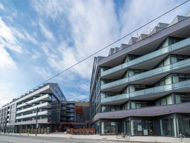 36 Howard Park Ave, Unit 801
