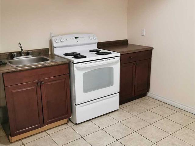 Bsmt#2 - 5975 Leeside Cres