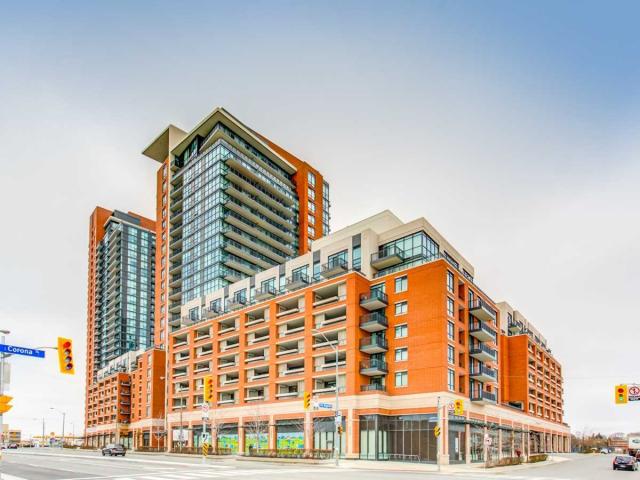 1919 - 800 Lawrence Ave W