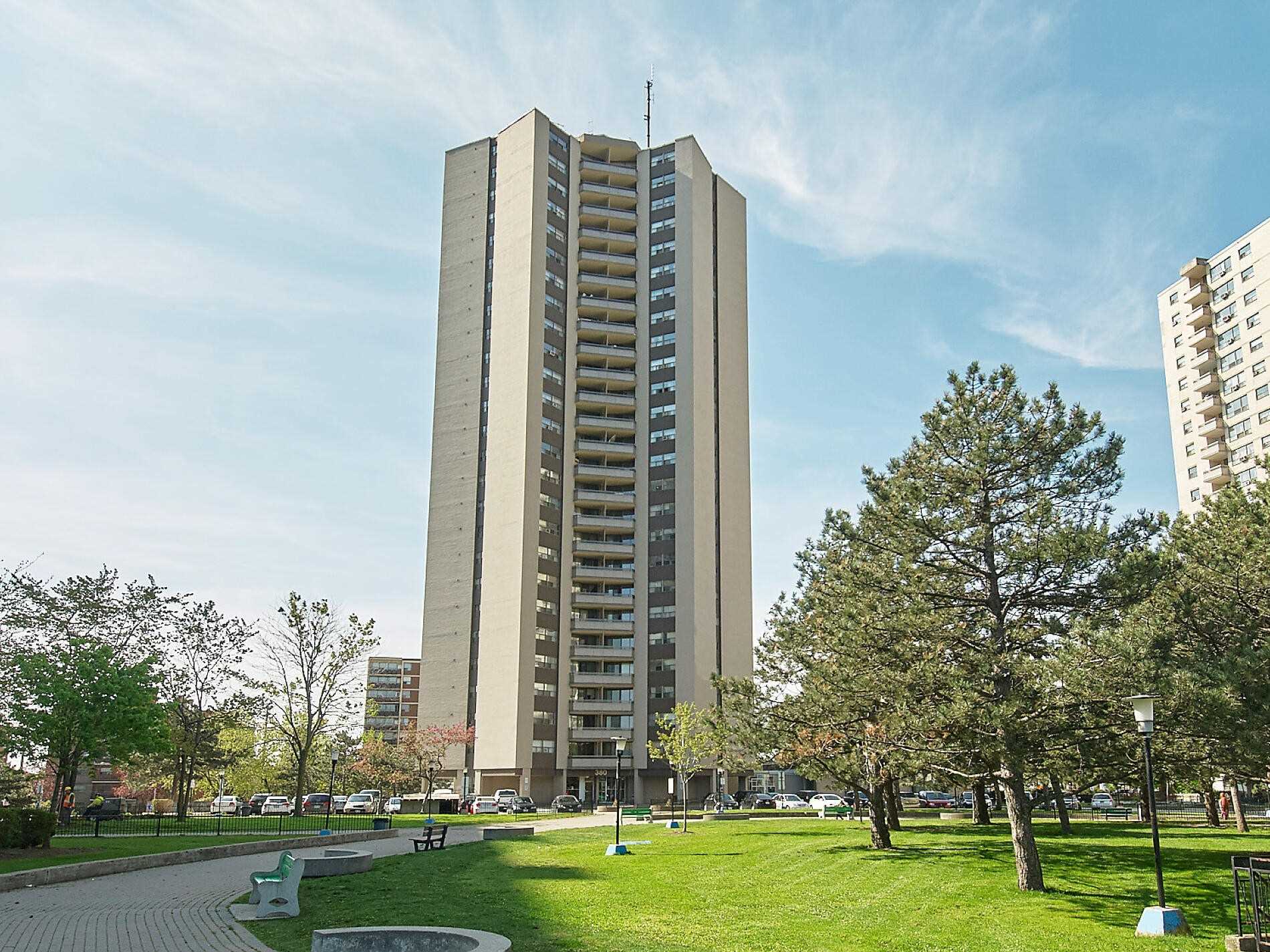 803 380 Dixon Rd, Etobicoke Sold, W4734915 Condos.ca
