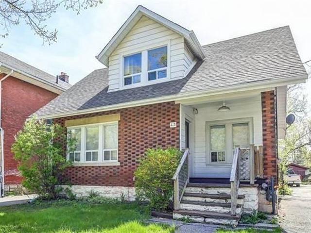 43 Mill St N