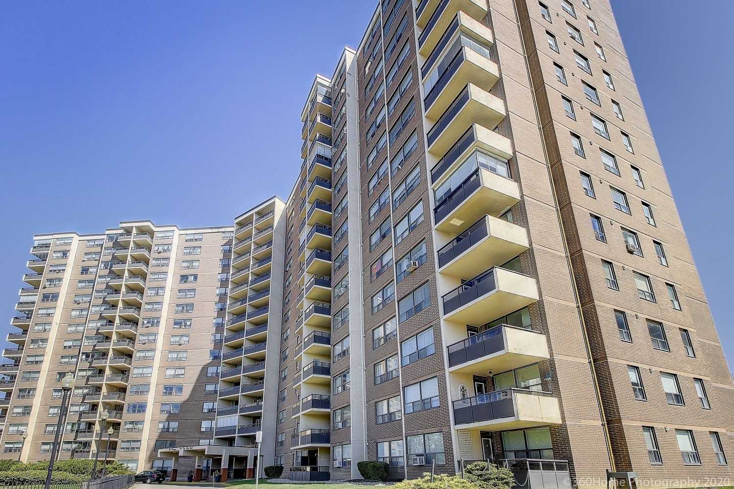 1620 551 The West Mall, Etobicoke Sold, W4736742 Condos.ca