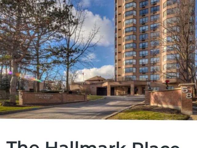 58 Church St E, Unit 802
