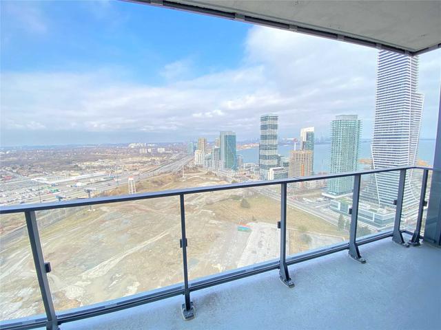 10 Park Lawn Rd, Unit 3507