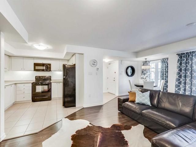 2441 Greenwich Dr, Unit 107