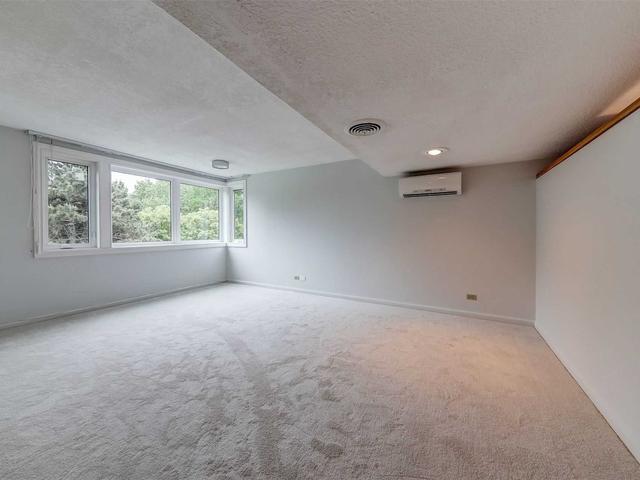 79 Edenvale Cres