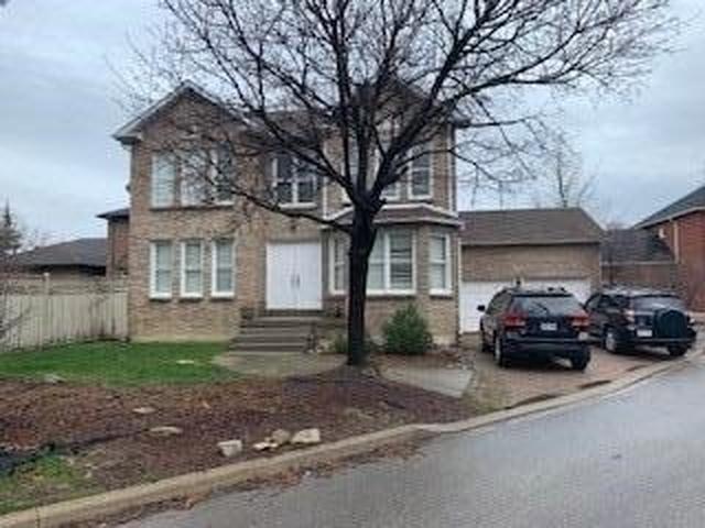 6653 Mockingbird Lane