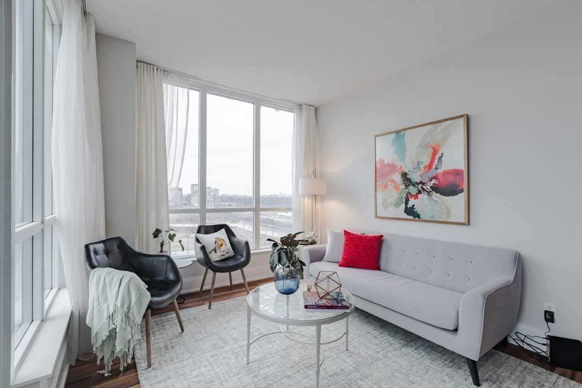 807 15 Viking Lane, Etobicoke Suspended,