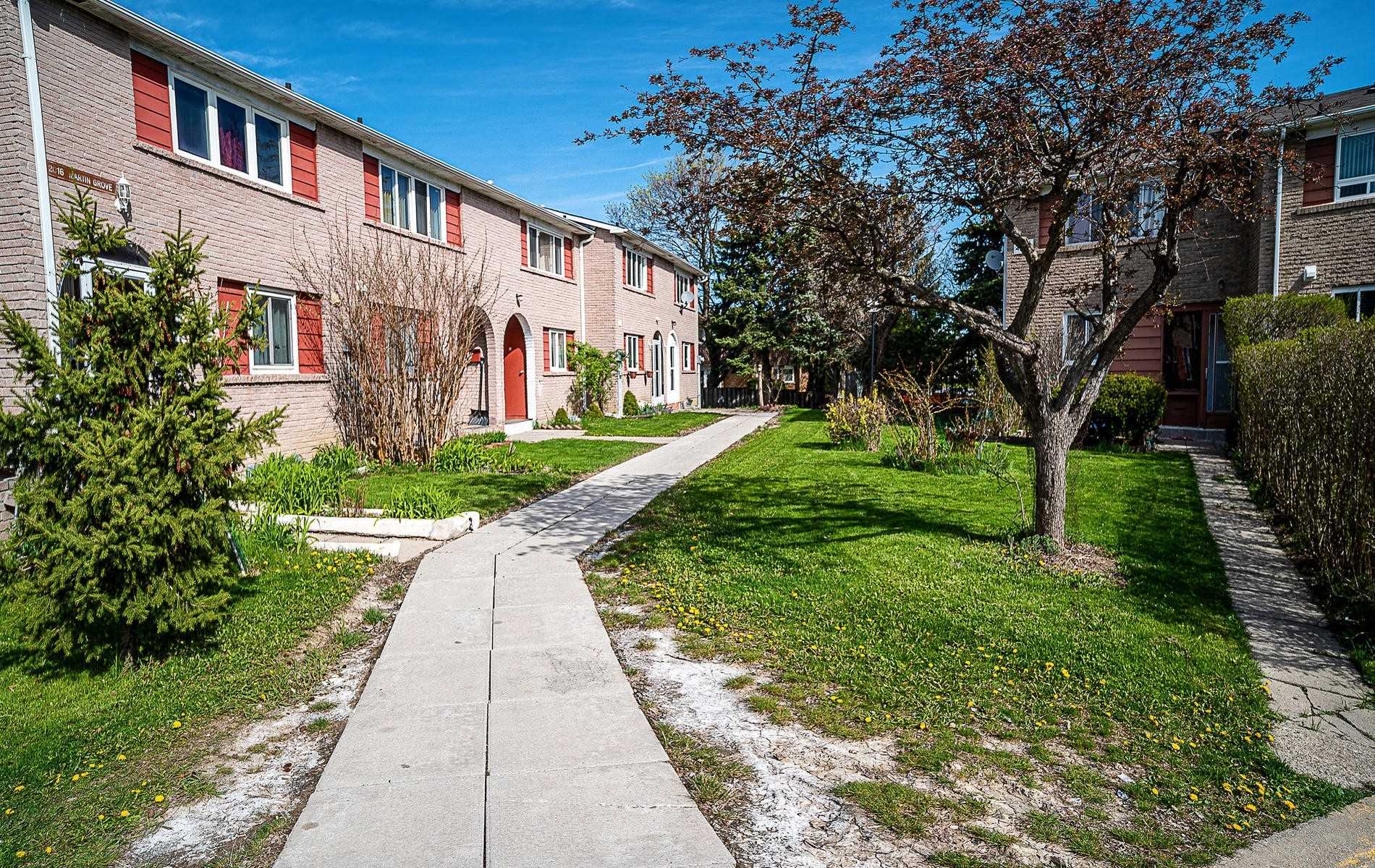 60 2016 Martin Grove Rd, Etobicoke Sold, W4755867 Condos.ca