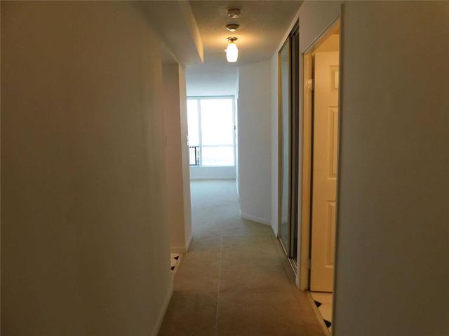 701 - 101 Subway Cres