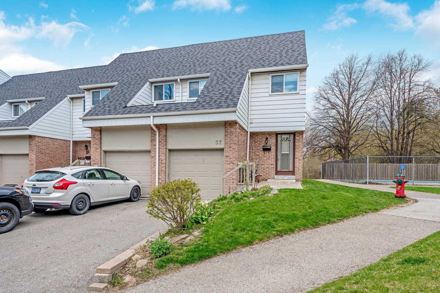 37 Tara Park Cres, Brampton Sold, W4756898 Condos.ca