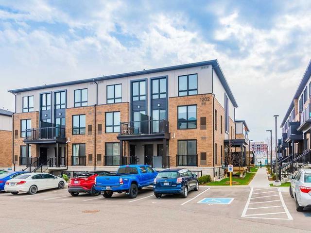 1202 Main St E, Unit 101