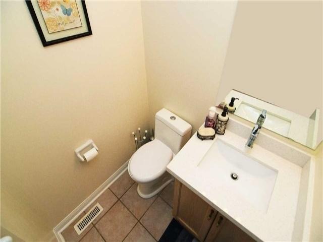 120 - 80 Acorn Pl