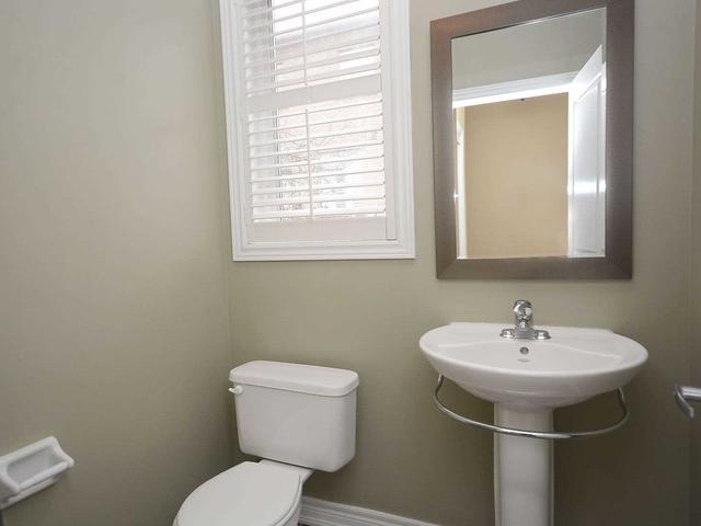 3349 Hayhurst Cres