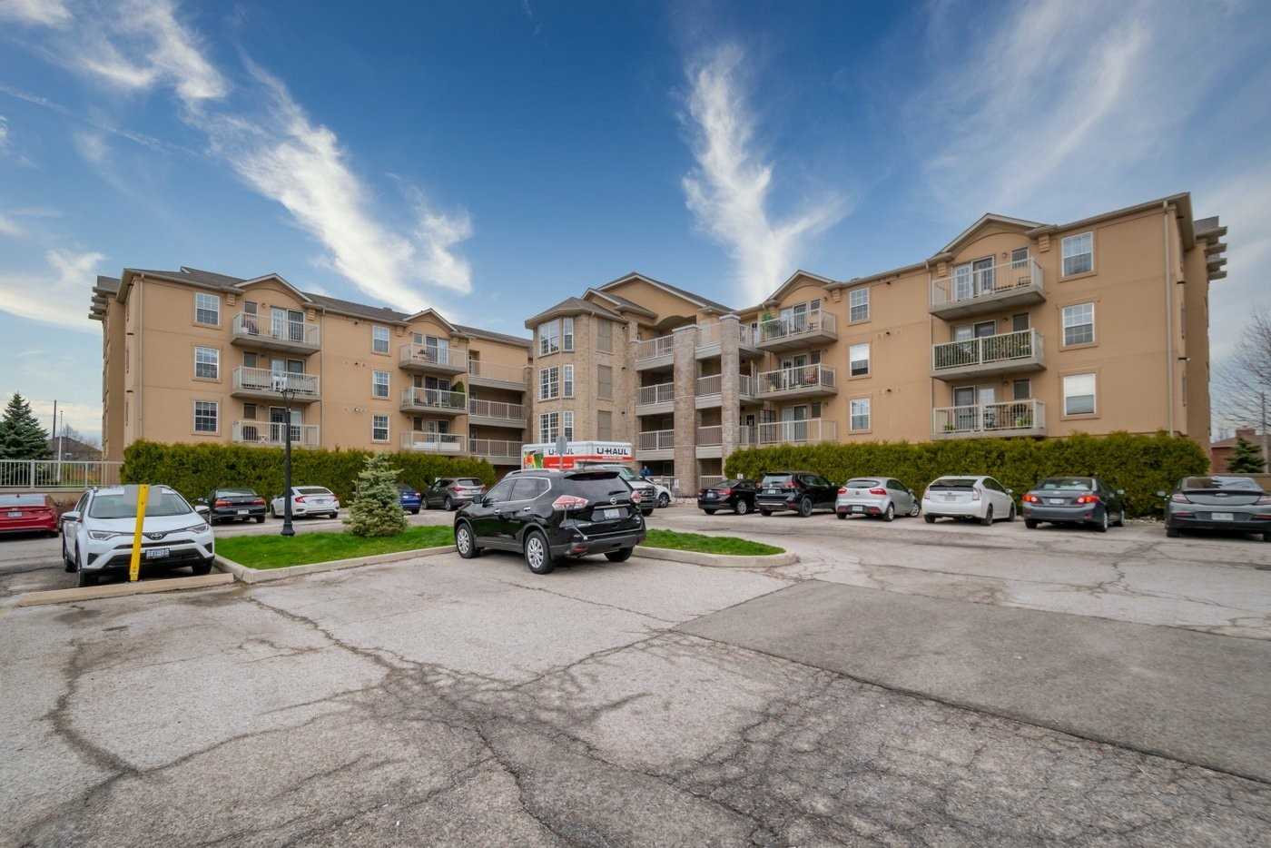 112 1480 Gate, Oakville Sold, W4765942 Condos.ca