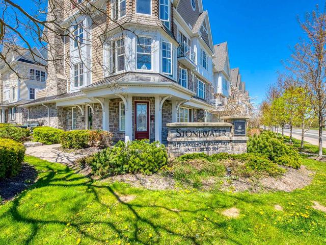 1437 Lakeshore Rd E, Unit 302