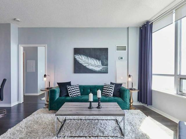 3401 - 2240 Lake Shore Blvd W