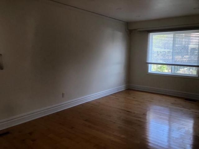 1538 Cuthbert Ave
