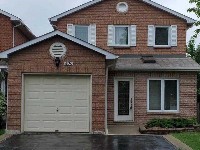 490 Petawawa Cres