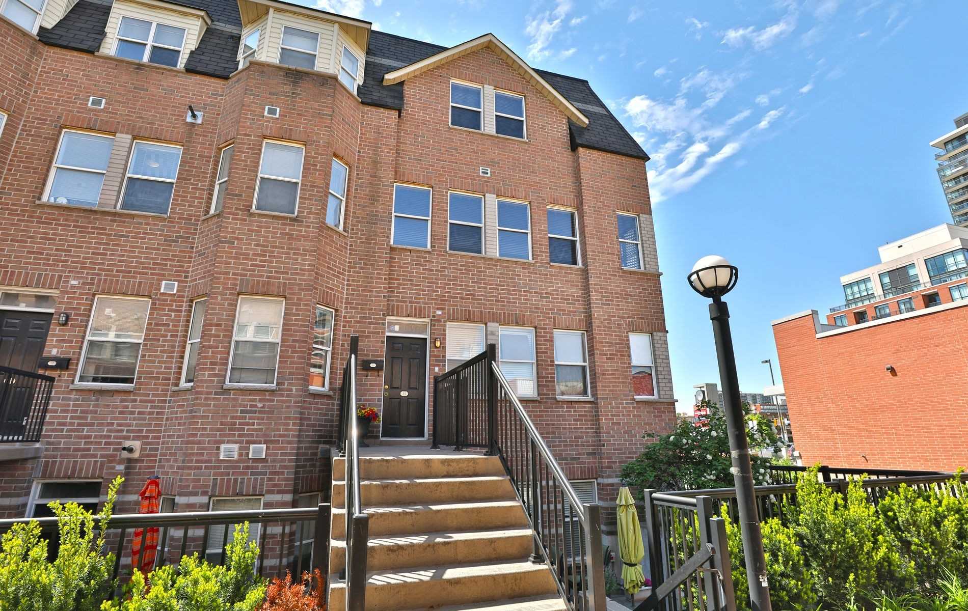 55 760 Lawrence Ave W, North York Sold, W4778809 Condos.ca