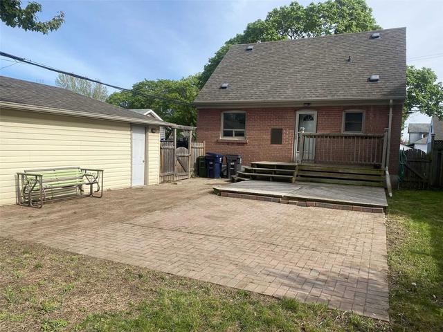54 Mitcham Dr