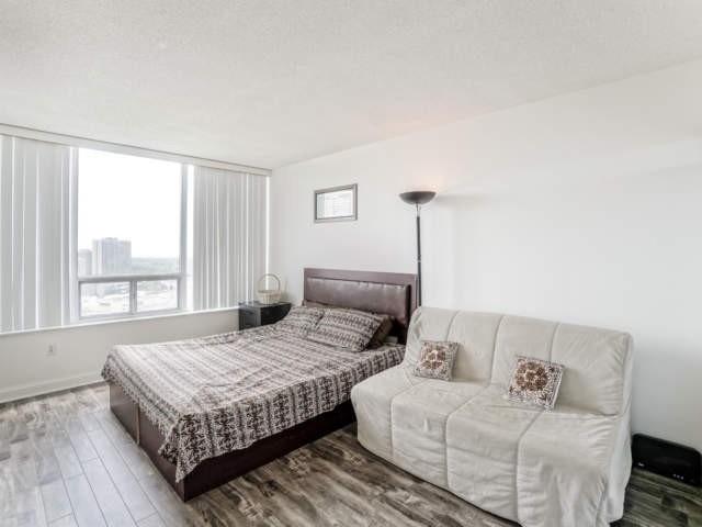 1804 - 22 Hanover Rd, Brampton | Sold, W4781944 | Condos.ca