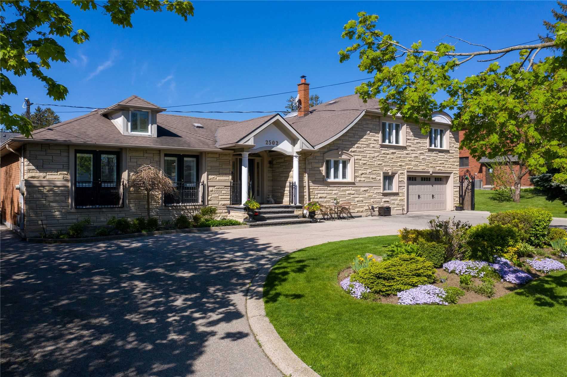 2502 Glengarry Rd, Mississauga Terminated, W4781948 Property.ca