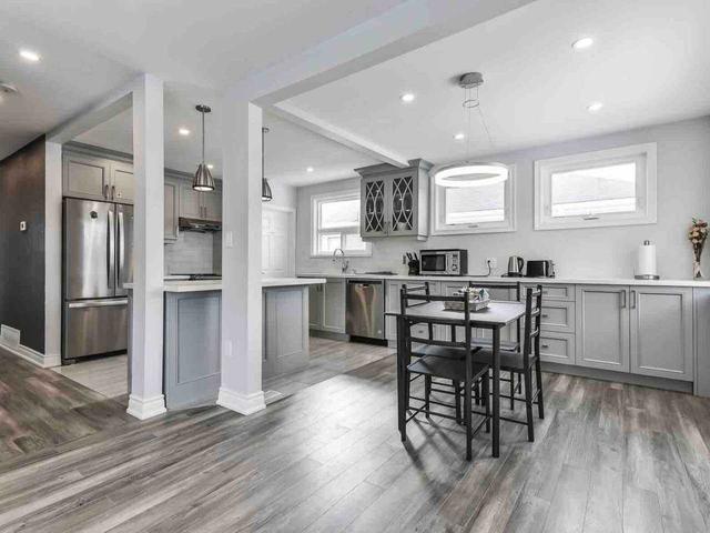 29 Bentworth Ave