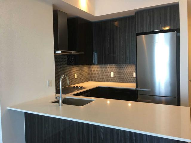 4606 - 20 Shore Breeze Dr