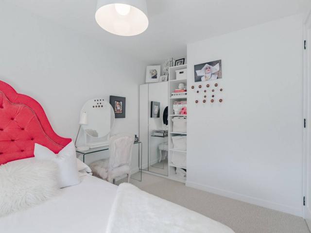 29 Talbot St