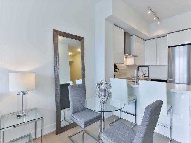 4105 - 20 Shore Breeze Dr