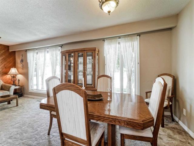 25 Rosemary Rd