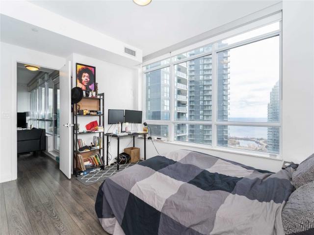 3210 - 36 Park Lawn Rd