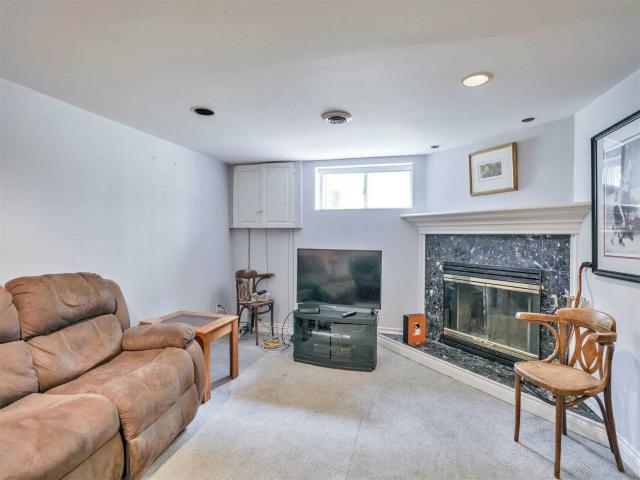 251 Renforth Drive Dr