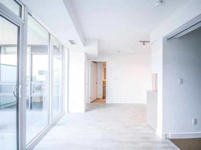 601 - 160 Flemington Rd