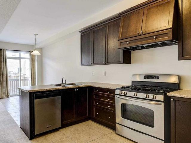 35 Teal Crest Circ N