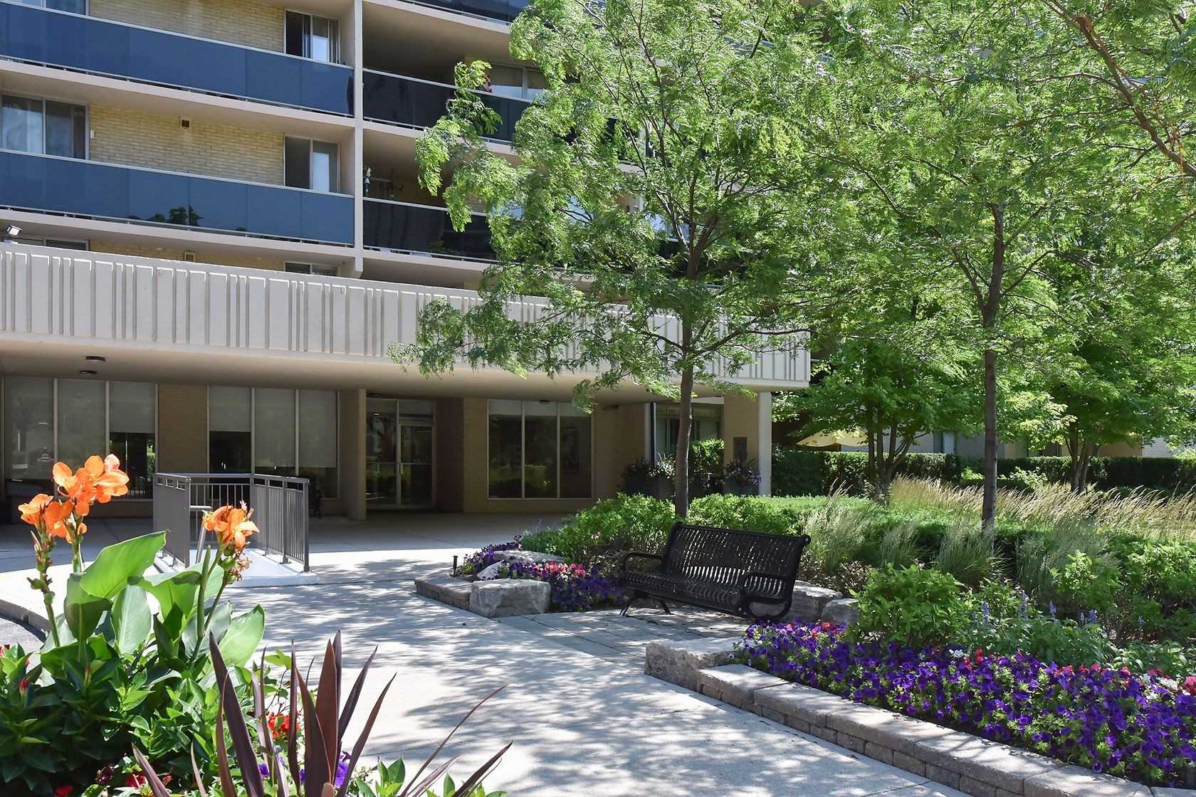 1210 812 Burnhamthorpe Rd, Etobicoke Sold, W4818745 Condos.ca